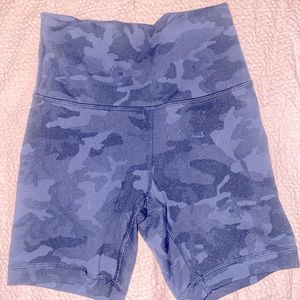 Lululemon biker shorts